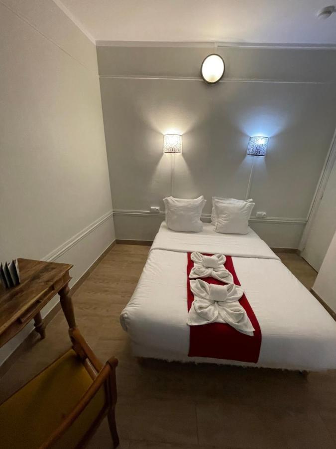 Hotel Central Saint-Denis  Eksteriør billede