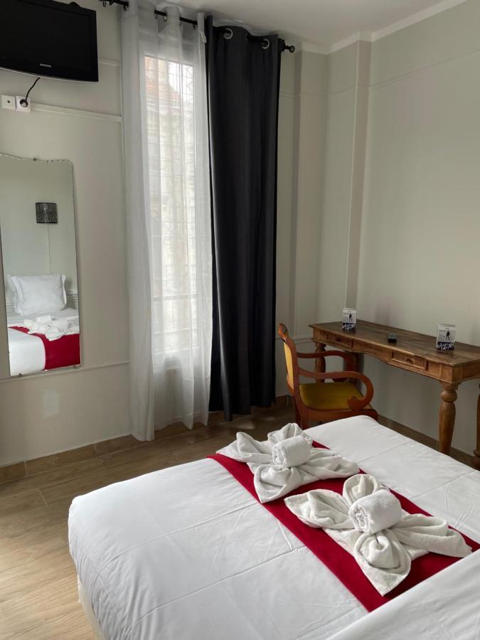 Hotel Central Saint-Denis  Eksteriør billede